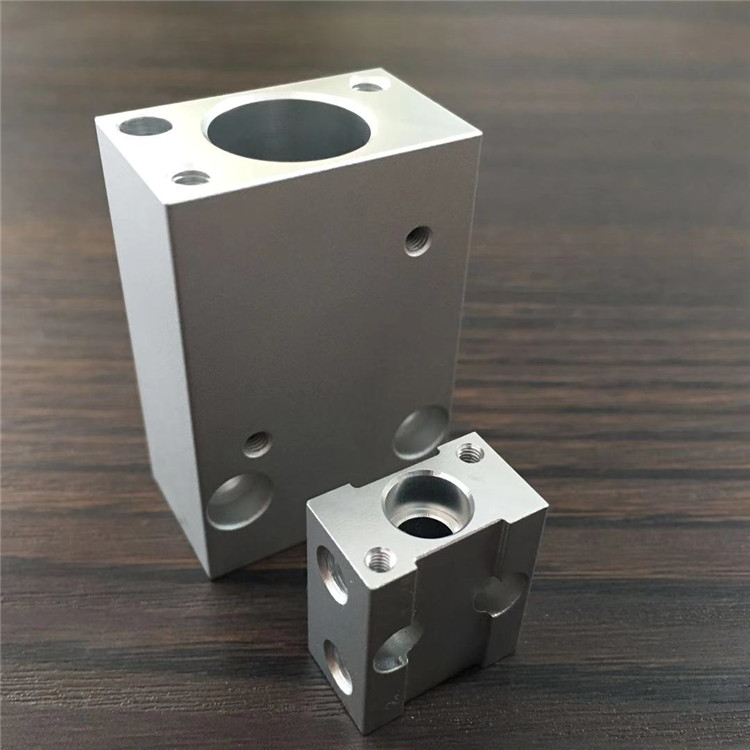 customized CNC machining aluminum parts